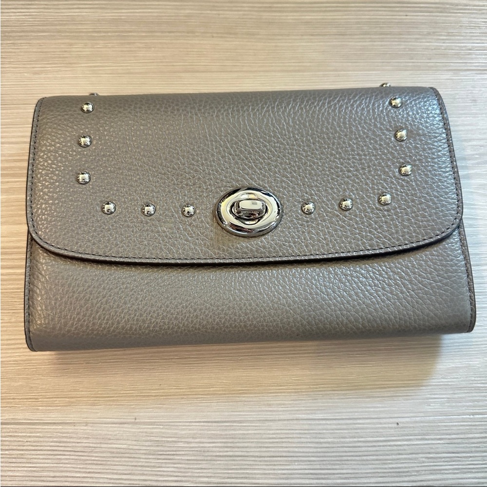 Coach rivets crossbody - Picture 3 of 8
